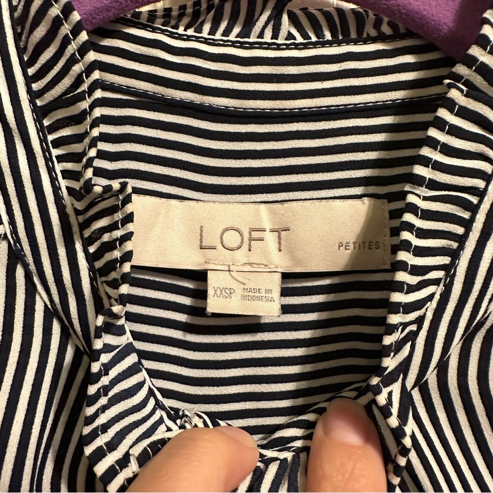 Loft Ruffle Sleeve Blouse - Picture 3 of 5